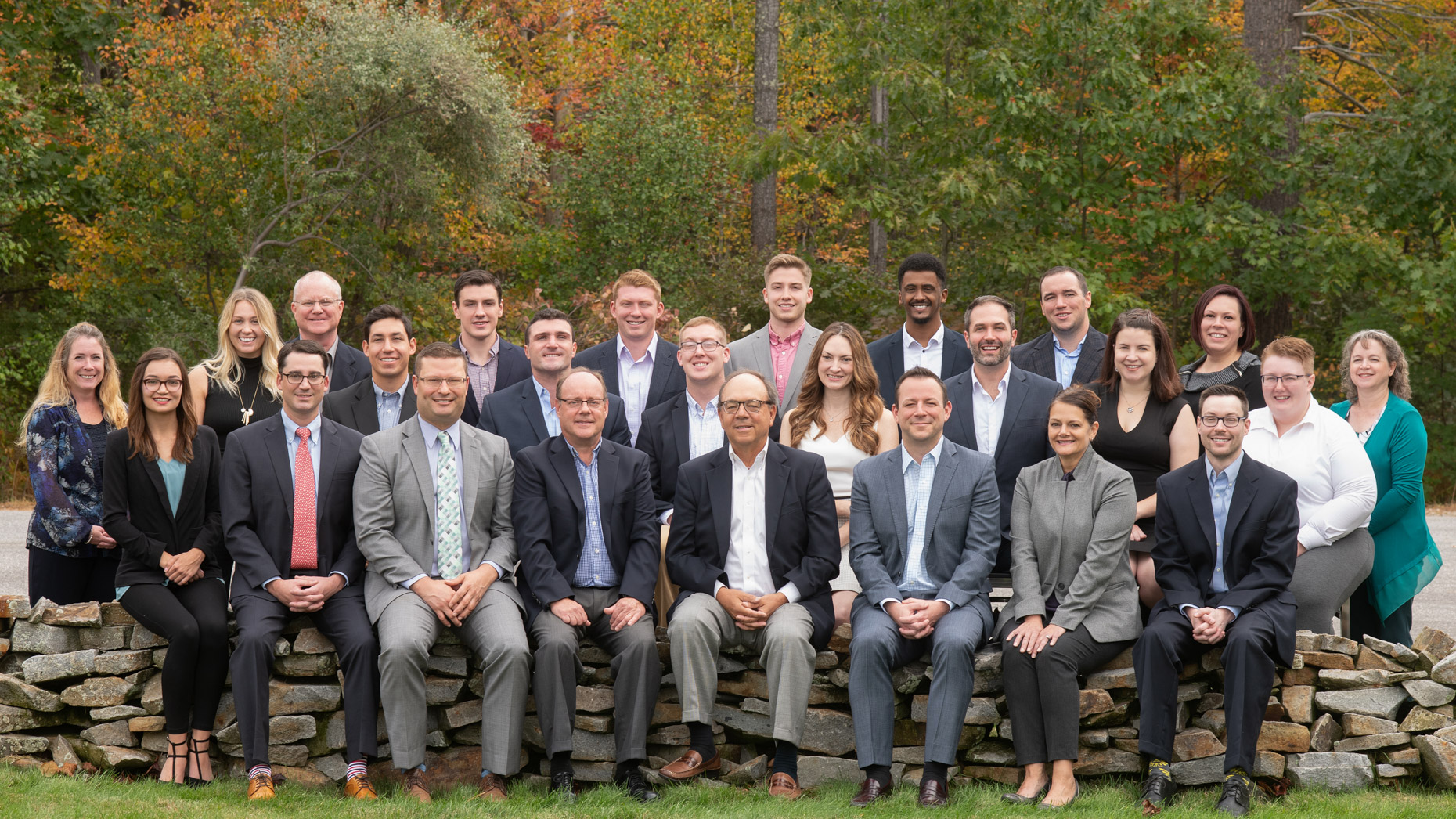 outside-large-group-portrait